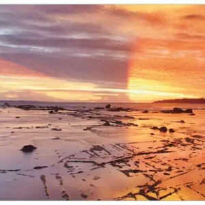 Glasbild Wattwanderung am Meer bei Sonnenuntergang 55 x 55 cm Kostenloser Versand