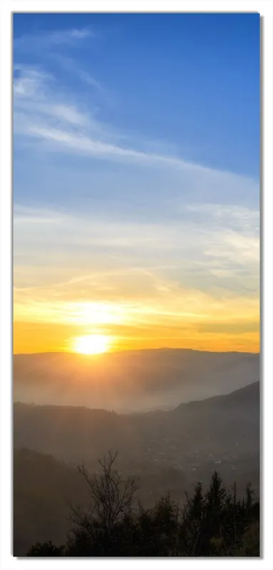 Selbstklebende Türtapete Sonnenaufgang über dem Schwarzwald selbstklebende Folie mit Schutzlaminat, 93 x 205 cm Finale Aktion