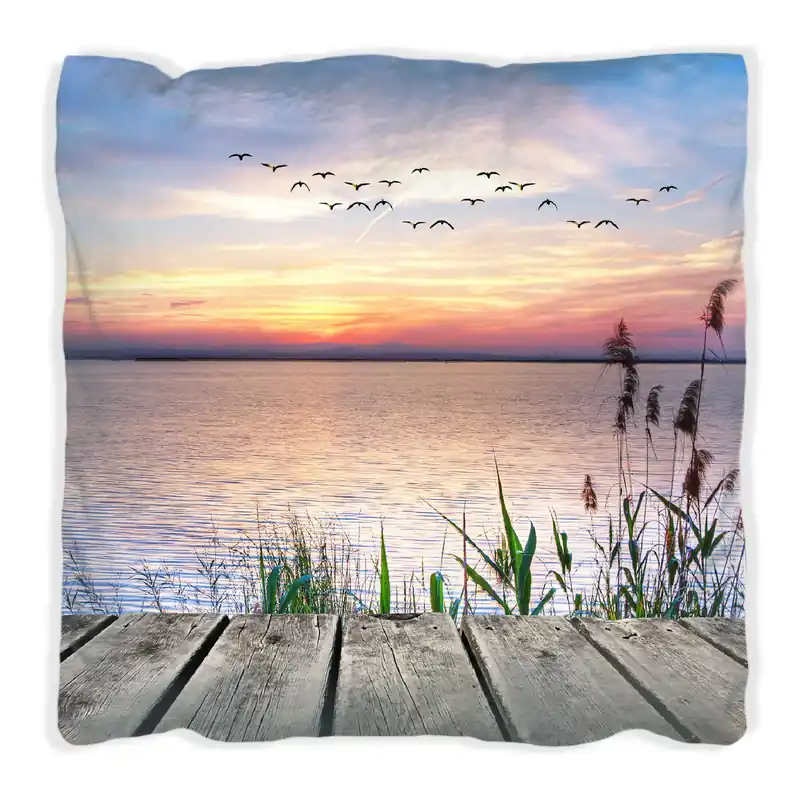 Angebot Kissen Seepanorama mit Schilf und fliegenden Vögeln 60 x 60 cm, schwarz