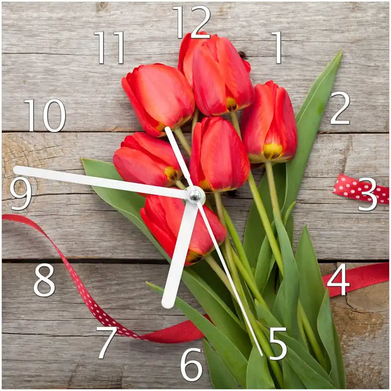 Angebot Wanduhr aus Glas Rote Tulpen auf einem alten Holztisch mit weißen Zeigern, 30 x 30 cm