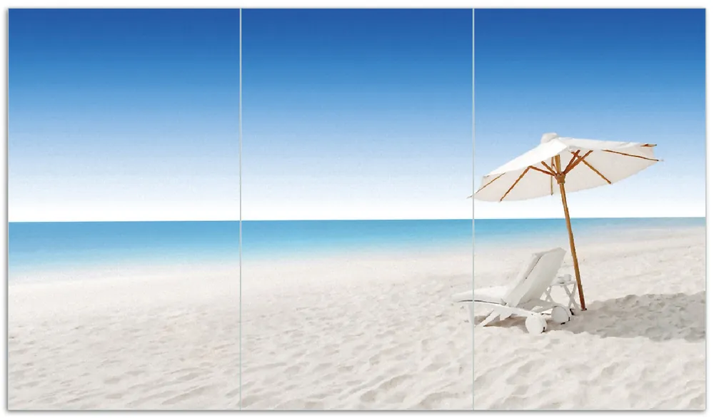 Herdabdeckplatte Sonnenliege am weißen Strand unter blauem Himmel Breite 52 cm x Höhe 60 cm. 1-teilig, 8 mm hohe Noppen Ausverkauf