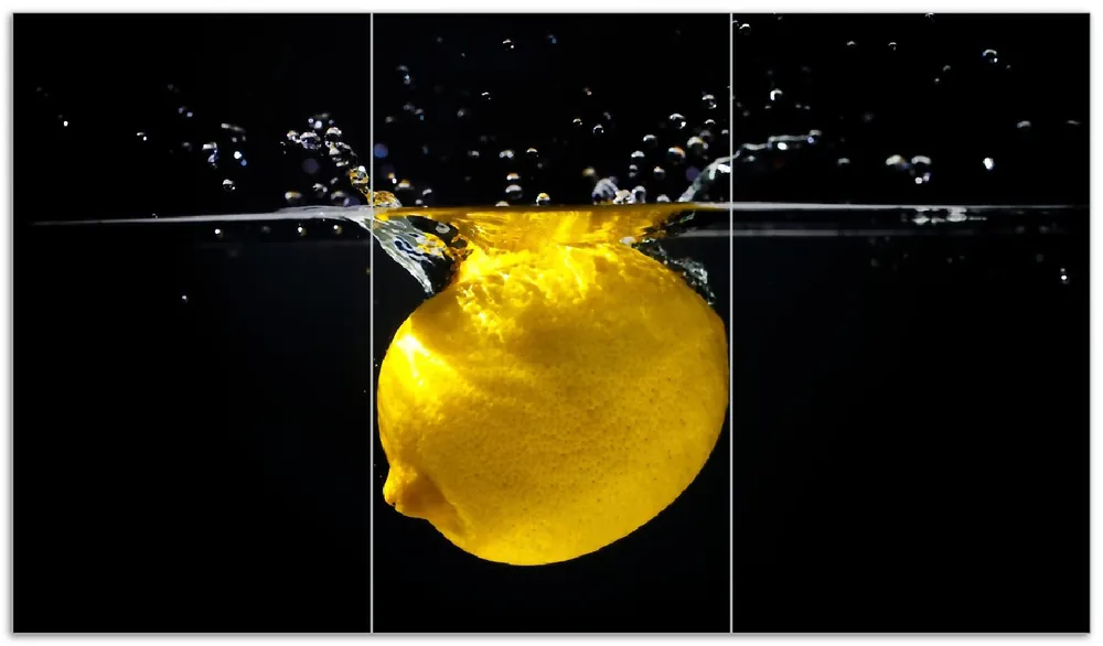 Herdabdeckplatte Zitrone im Wasser - Frisches Obst für die Küche Breite 80 cm x Höhe 52 cm. 1-teilig, 5 mm hohe Noppen Direktkauf