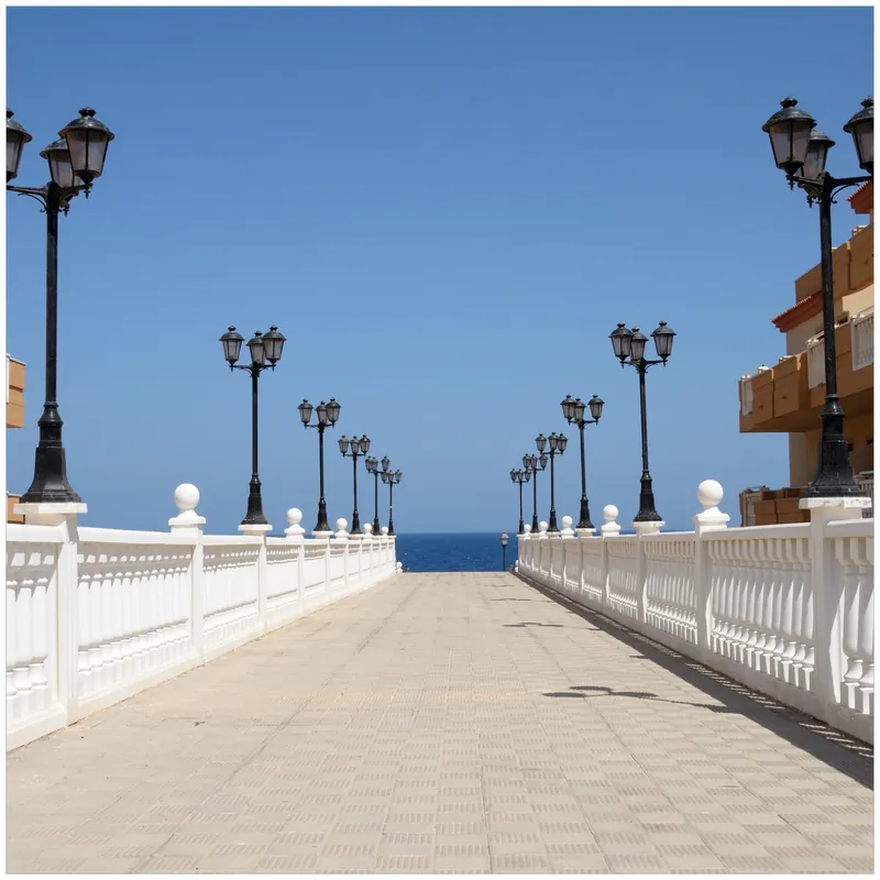 Kühlschranksticker Promenade mit Blick aufs Meer 60 x 60 cm, Selbstklebende Folie Markenprodukt