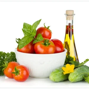 Bestseller Vliestapete Frische Salatzutaten mit Kräuter-Öl - Tomaten, Gurke, Petersilie 400 x 267 cm